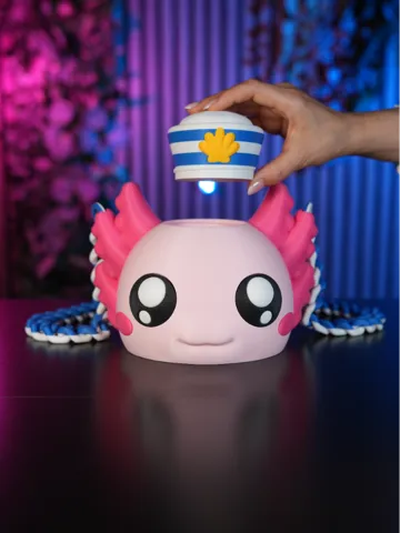 Letrero o emblema decorativo: Axolotl Bag with Sailor Hat — vista de referencia 2
