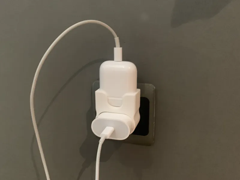 Airpods holder for Apple charger