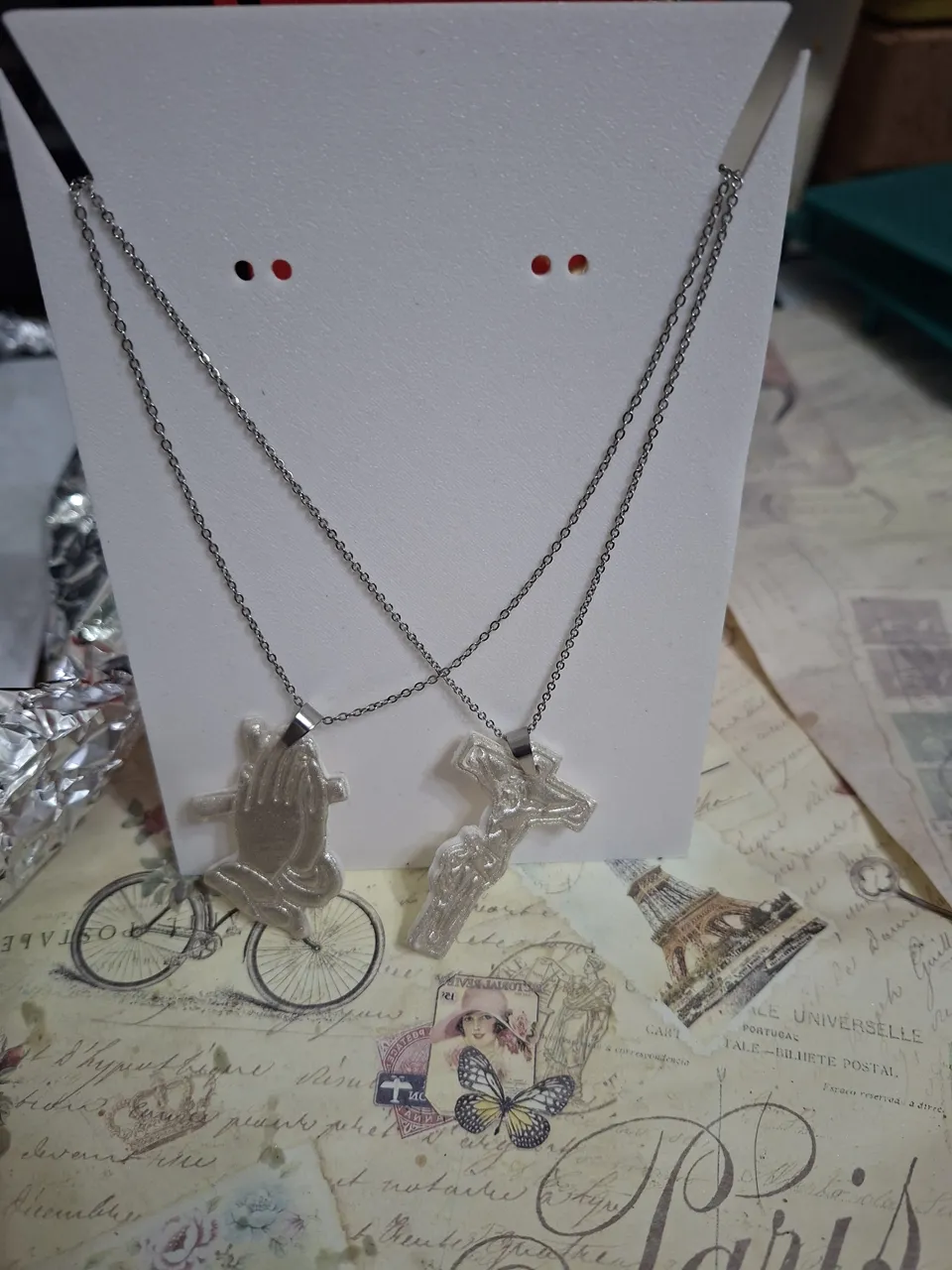 Espositos de collar y pendientes view 3