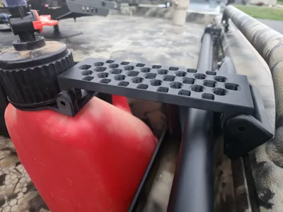 Fuel jug holder (VP Style)