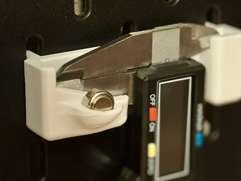 Skadis Ultimate Caliper Holder