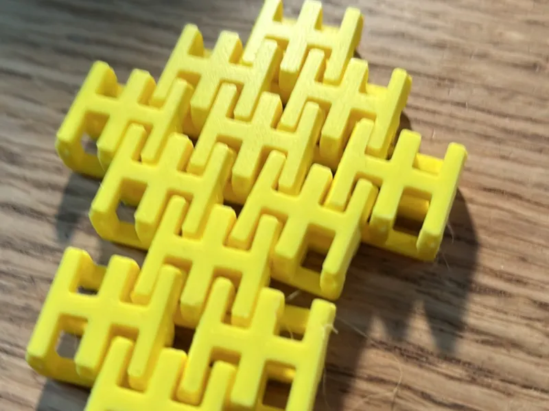 Click-together pipework mail pieces
