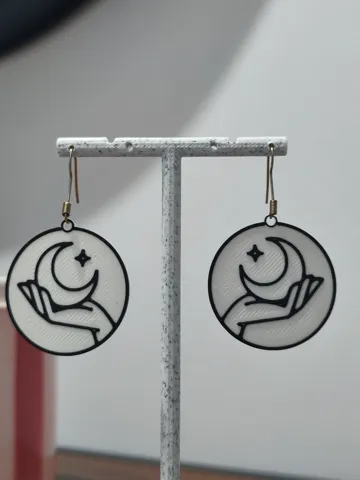 Pendientes: Aretes Luna Sostenida — vista de referencia 4