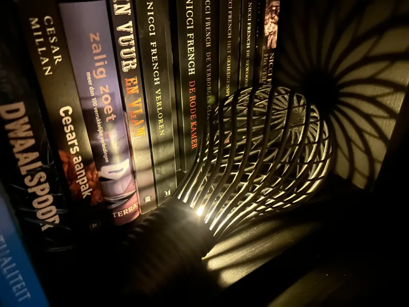 Spiral Glow Bulb – Tea Light Shadow Lamp
