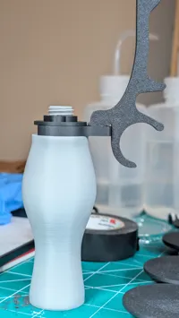 Stronger, tapered thread. Just the handle (0.2mm layer)