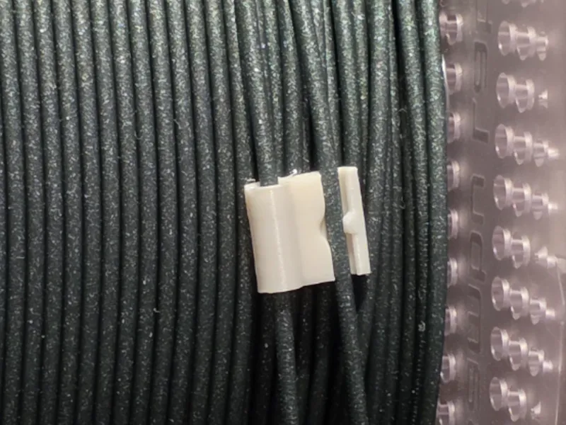 The mini Filament clip