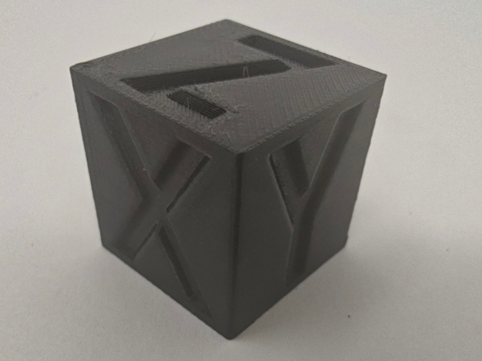 XYZ 1 inch Calibration Cube