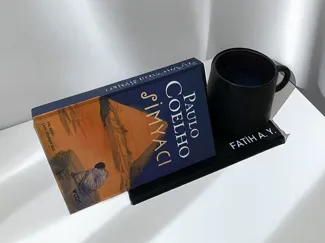 Reading Valet – Book & Cup Stand