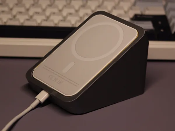 Support incliné pour batterie MagSafe Apple