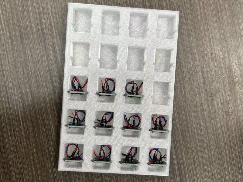 余氯芯片包装盒