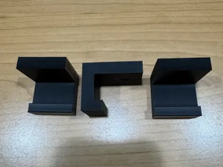supporto playstation 4 slim