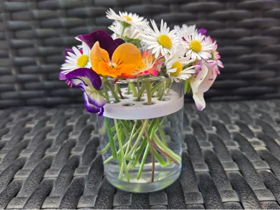 Tea light insert flowers