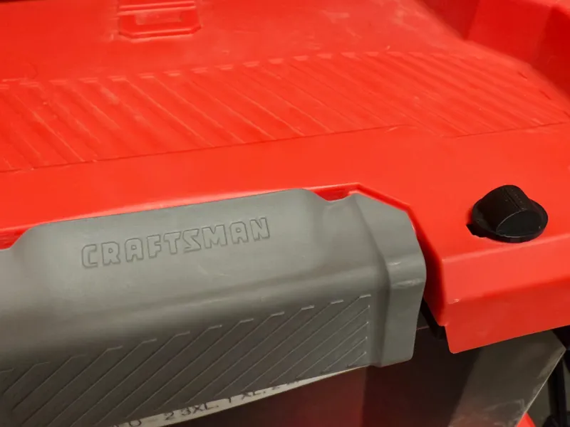 Craftsman 30 Gallon Tote Lid Lock V2