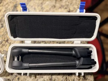 Caja o estuche: Tesla Charger Accessories Cases — vista de referencia 4
