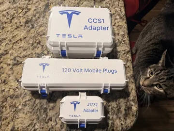 Caja o estuche: Tesla Charger Accessories Cases — vista de referencia 2