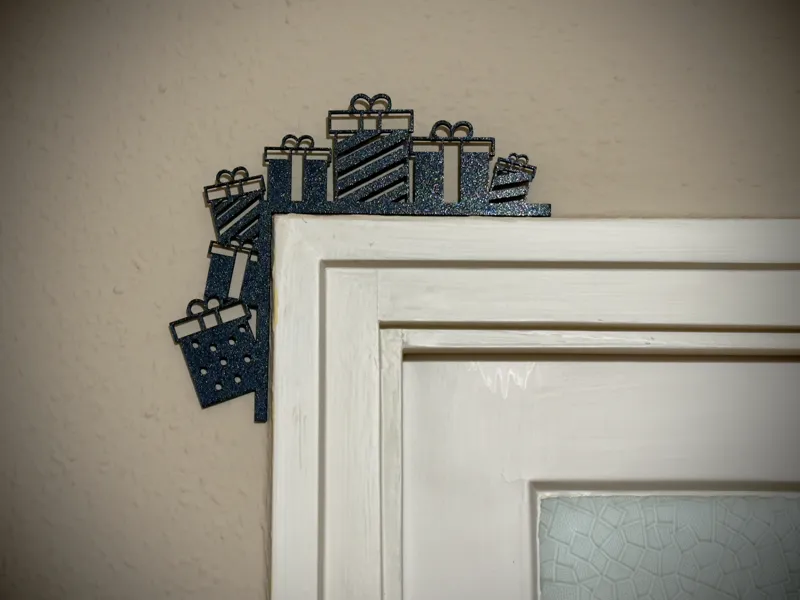 Christmas presents door decor