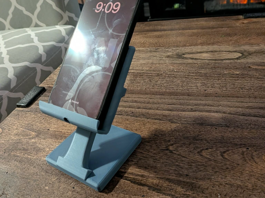 Phone Holder / Stand