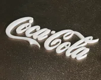 Logo Coca-Cola imprimé en 3D — photo 4