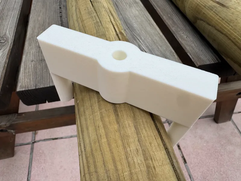 centreur et guide de perçage rondin / tube / tuyau