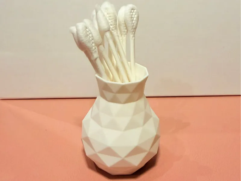 Baby Vase 