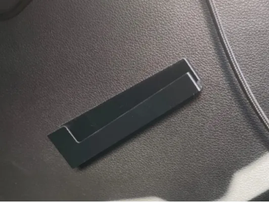 Out-of-the-Way Car Phone Holder (12 mm Max)