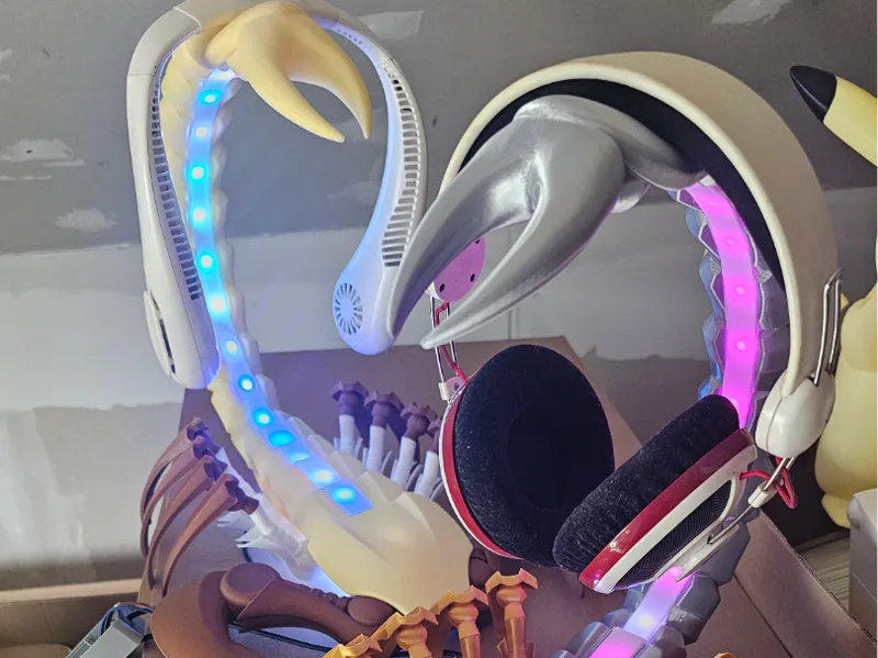 Scorpion Headphone LED Stand