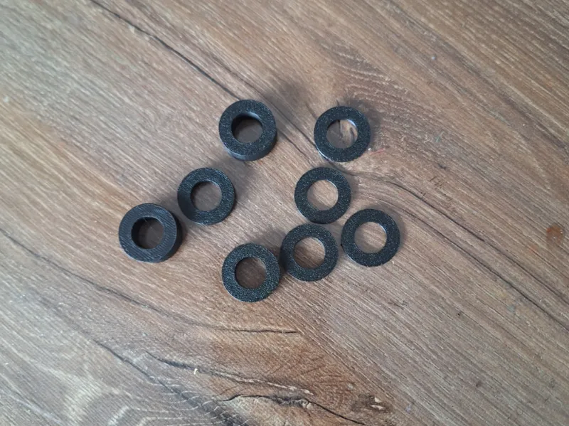 Abstandshalter Gartentor o.ä.