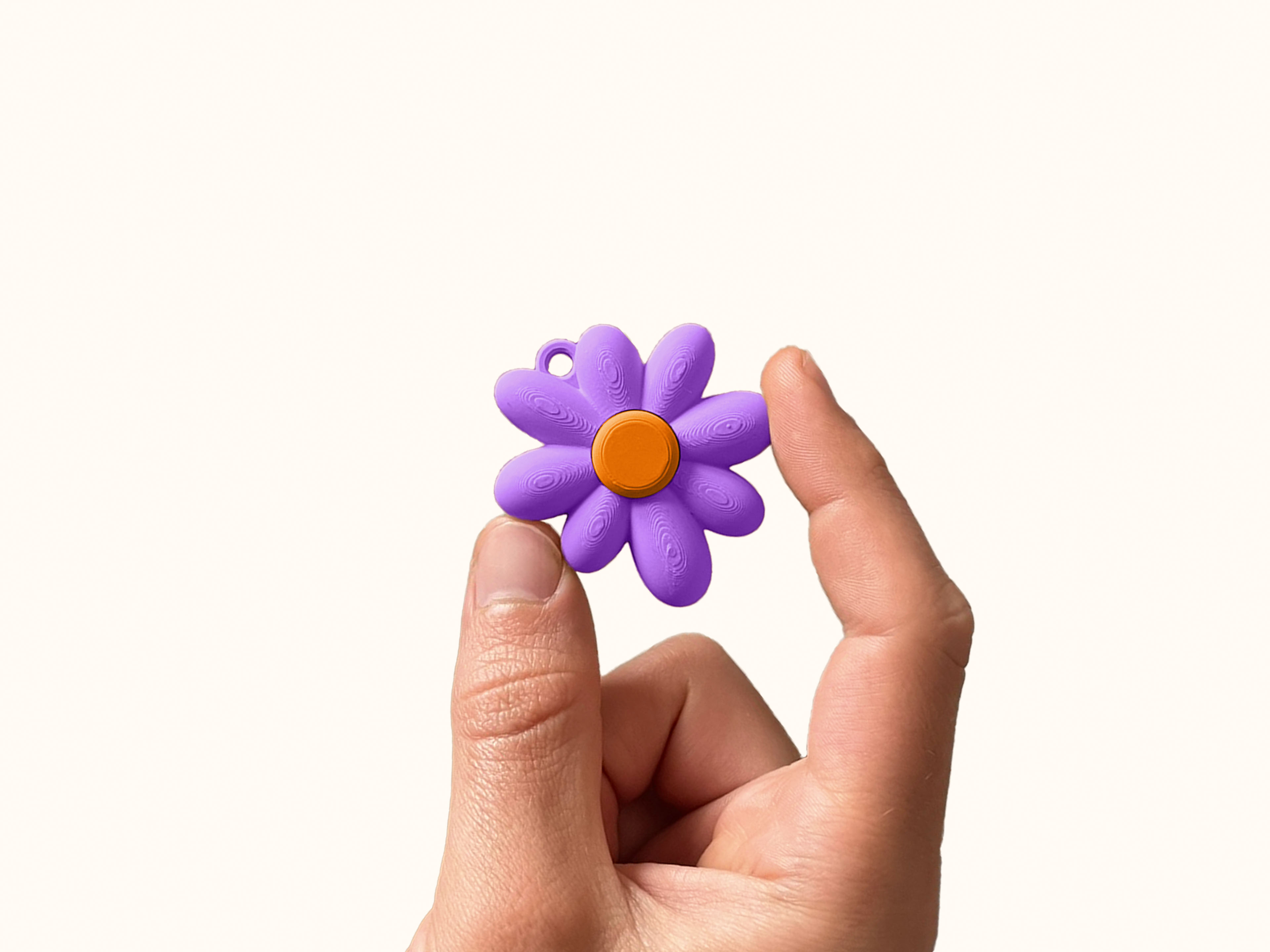 Miniatura 1 do modelo 3D Flower Keychain Two Tone
