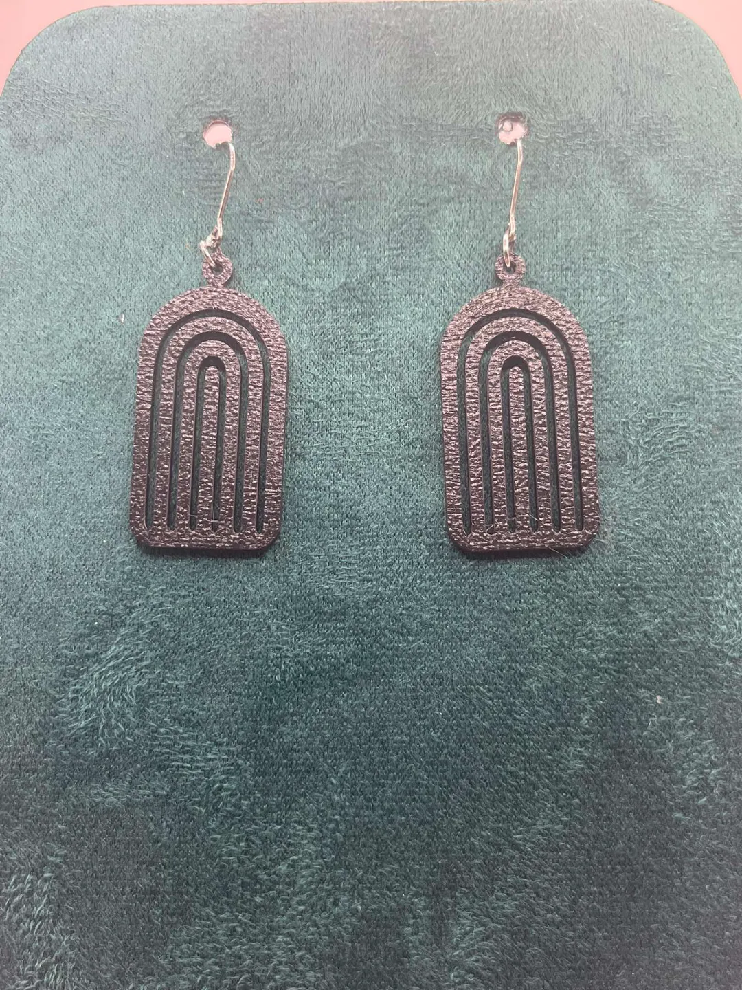 Minimalist Arch Earrings view 3