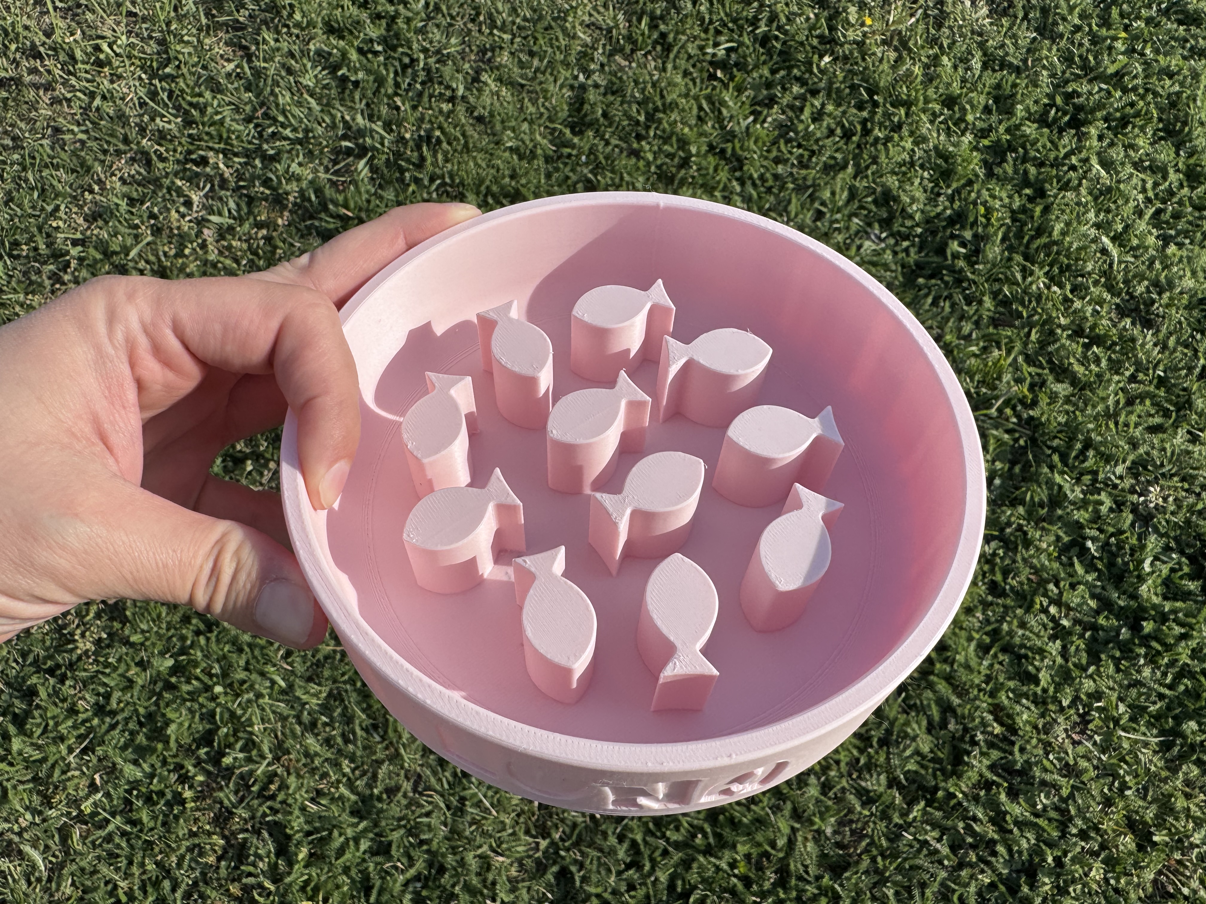 Miniatura 1 do modelo 3D Slow Feeder Cat Bowl