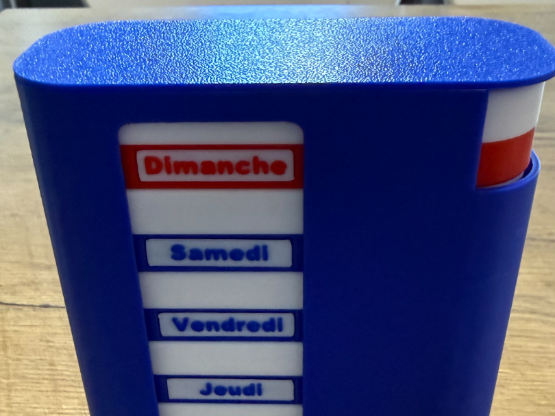 Pilulier 7 jours  + boîte de rangement