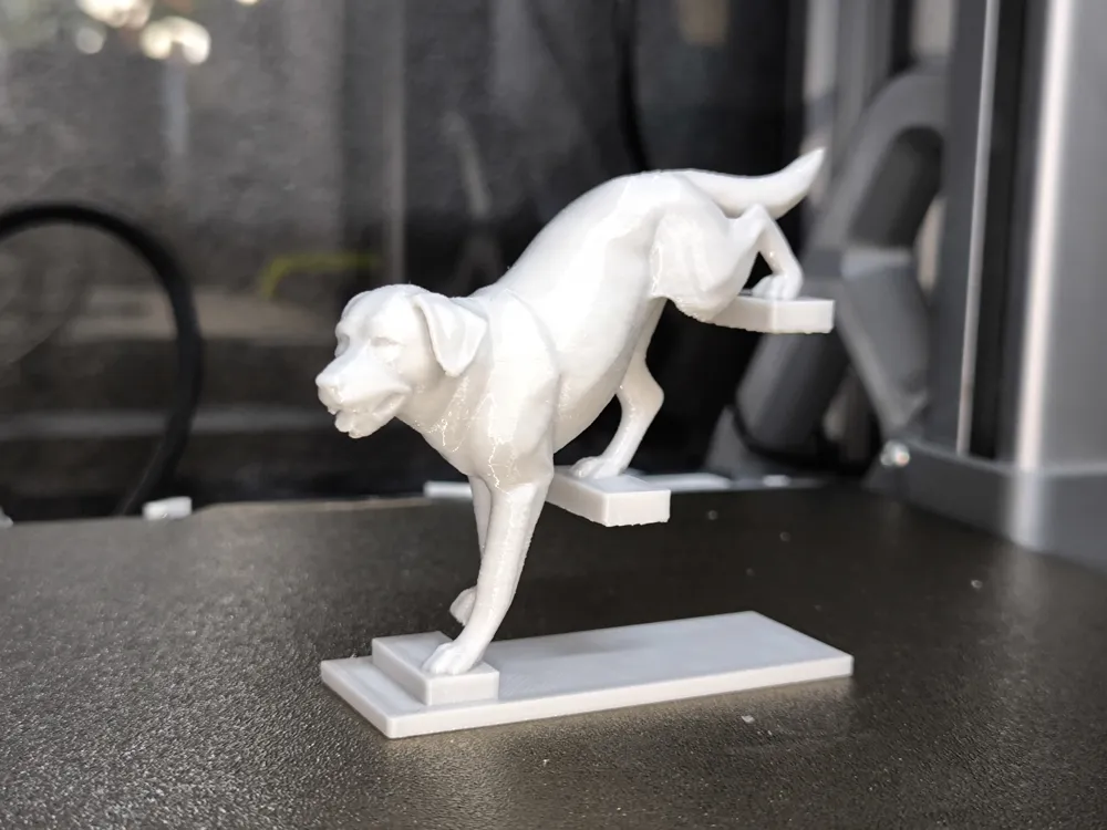 Labrador on Stairs - Dynamic - Free 3D Print Model - MakerWorld