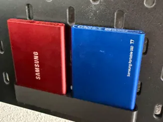 Skadis Samsung T7 