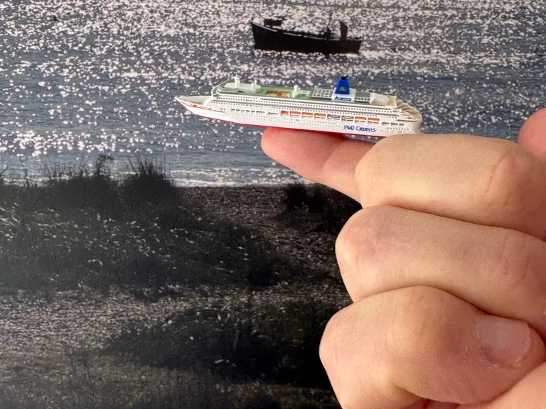 P&O Cruises Aurora 1:4000 - 1:1000 11 Colours