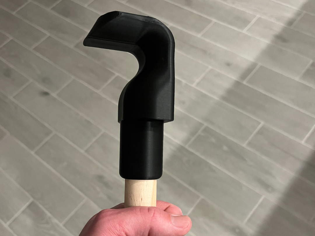 MONSTER BACK SCRATCHER