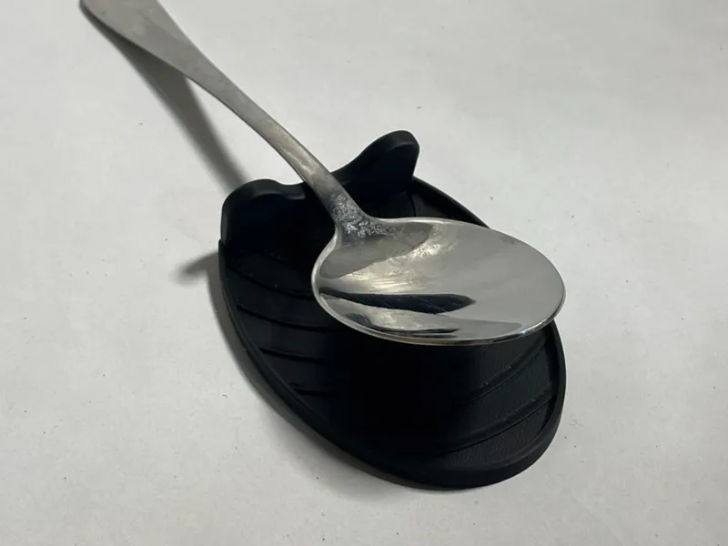 Kitchen Spoon Rest with Drip Grooves