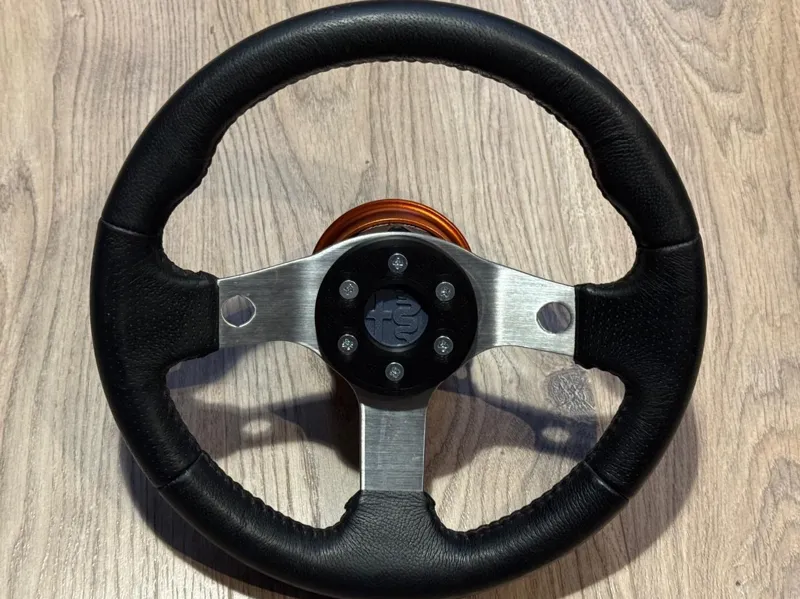 G25/G27 steering wheel to Quick Release adapter 