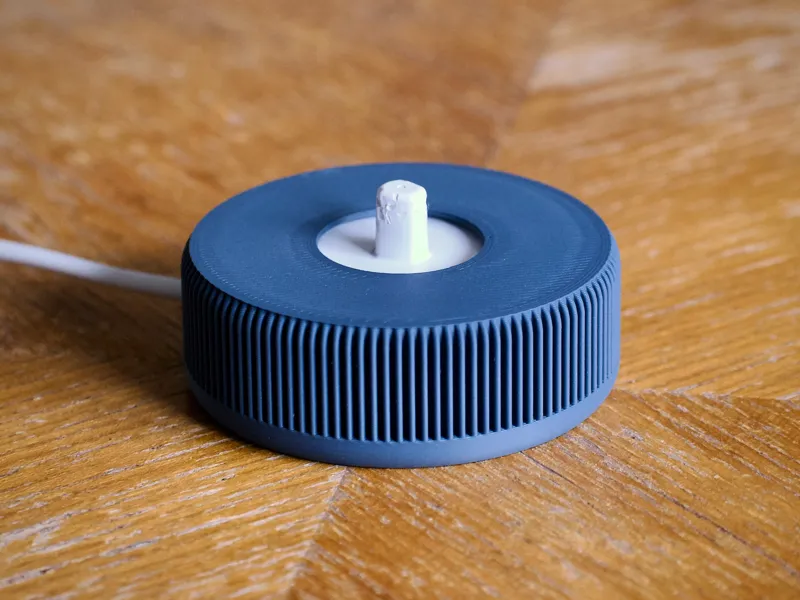 Oral B compatible charger holder