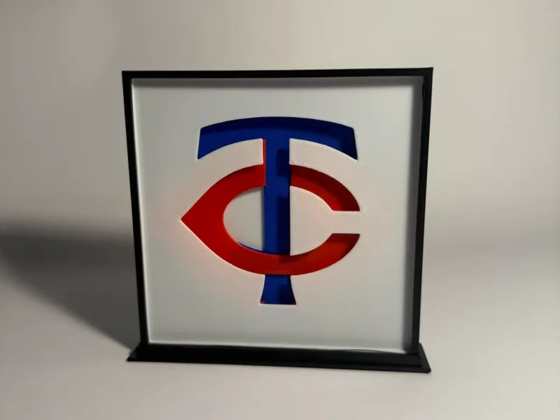 Twins shadowbox