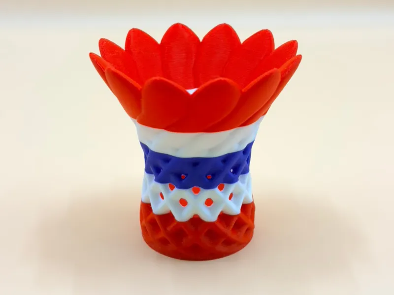 vase thai style