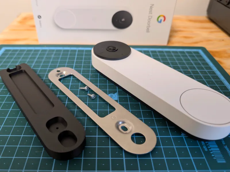 Google Nest Doorbell flat piece for adhesive mount