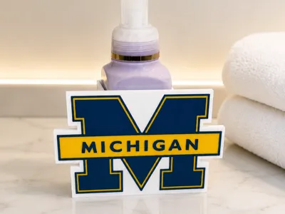 Michigan interchangeable face for soap holder