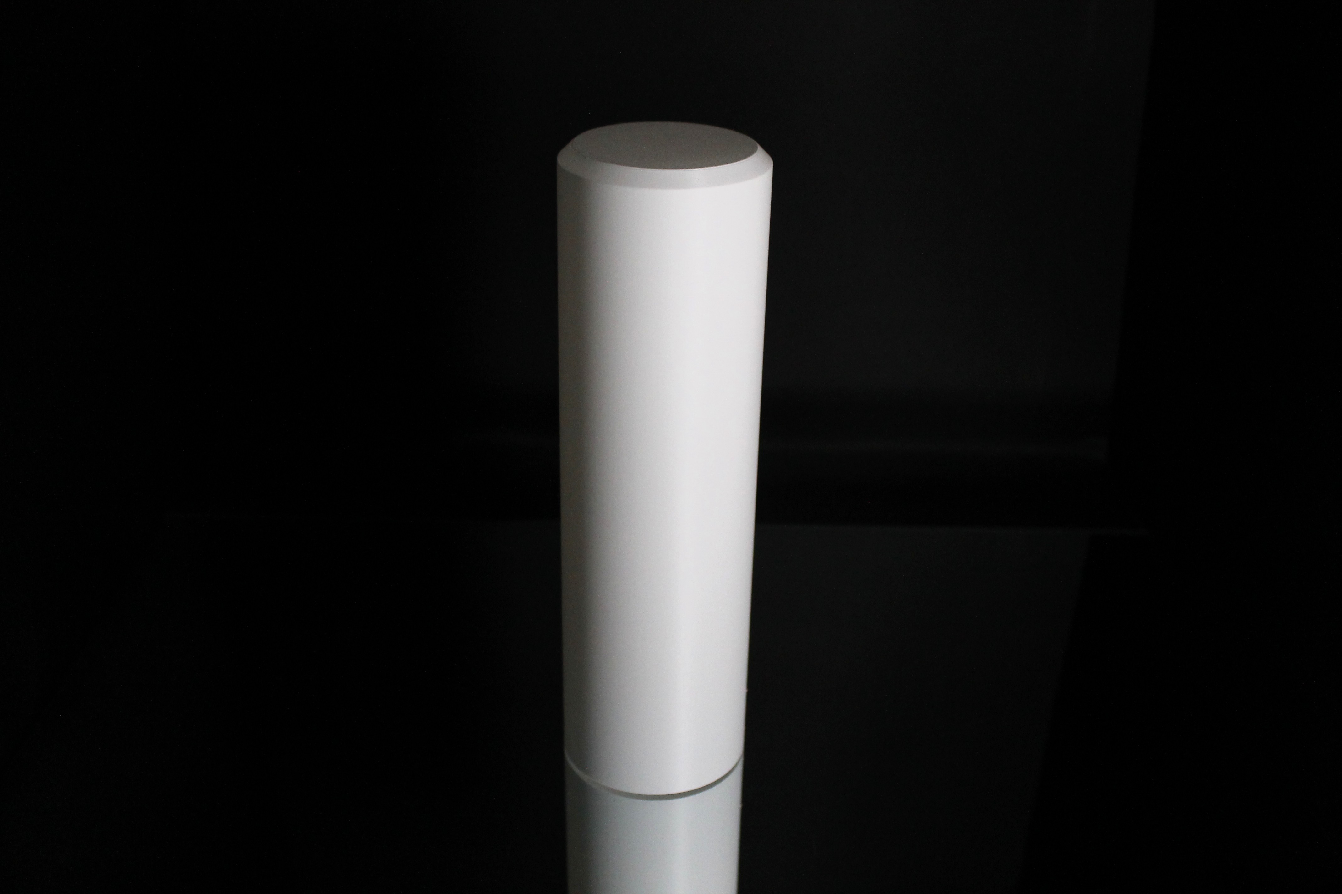 Miniatura 3 do modelo 3D Laserbeam Lamp
