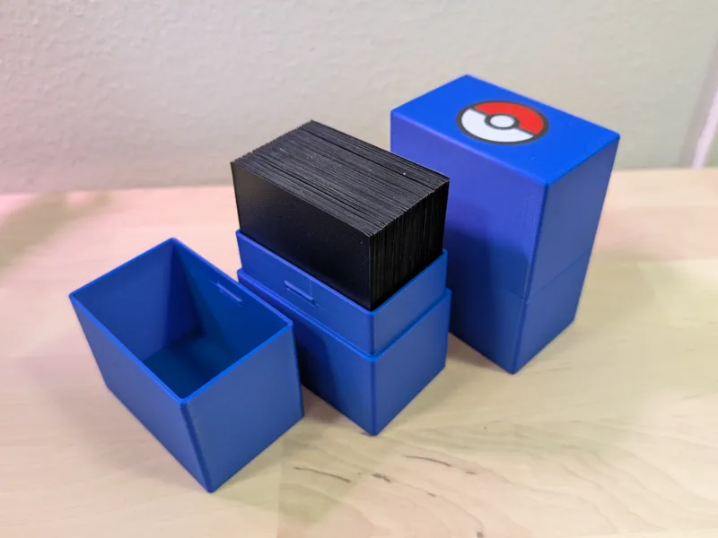 Deck box with snap-on lid, 60 cards