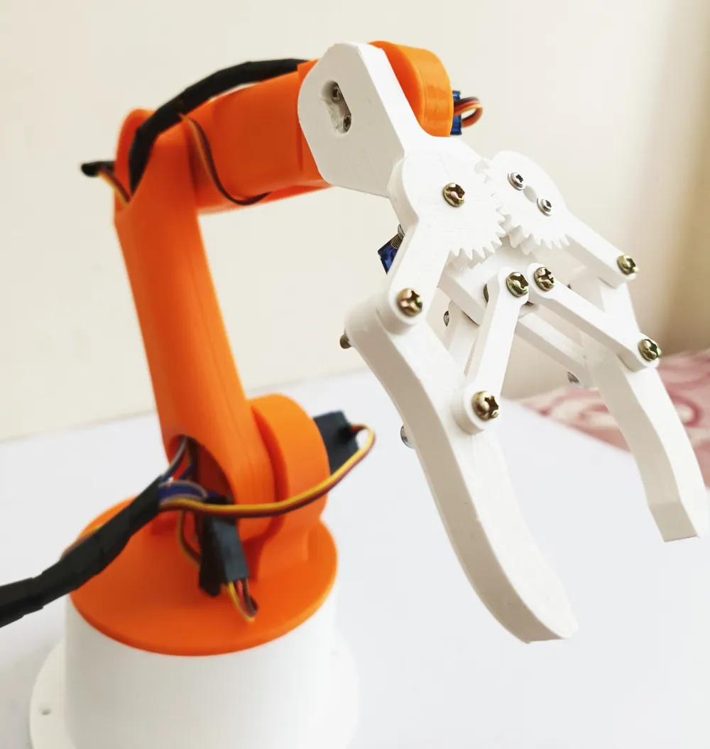 Robotic arm Remixed by Trax MakerWorld: Download Free 3D Models