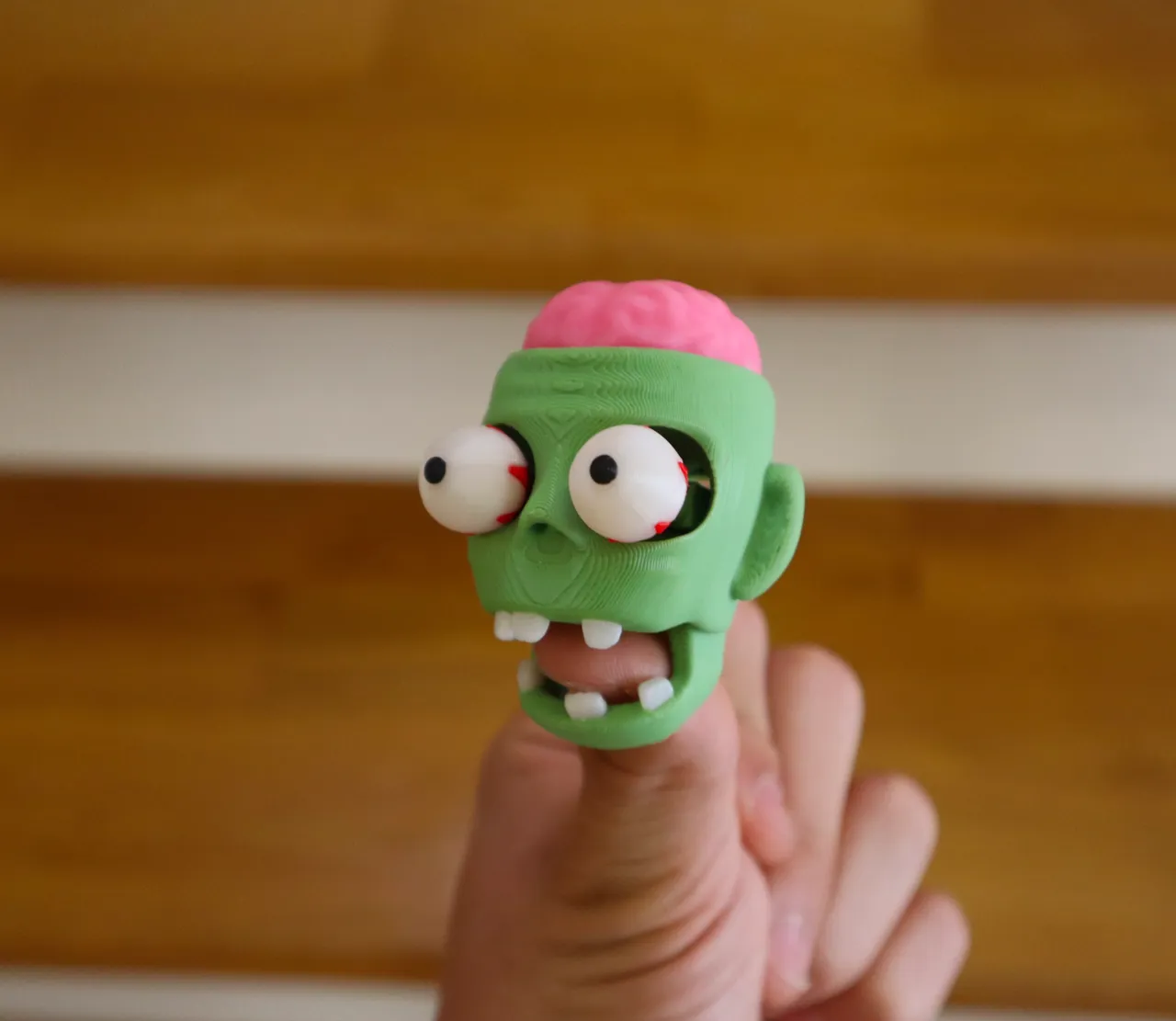 fidget zombie keychain view 4