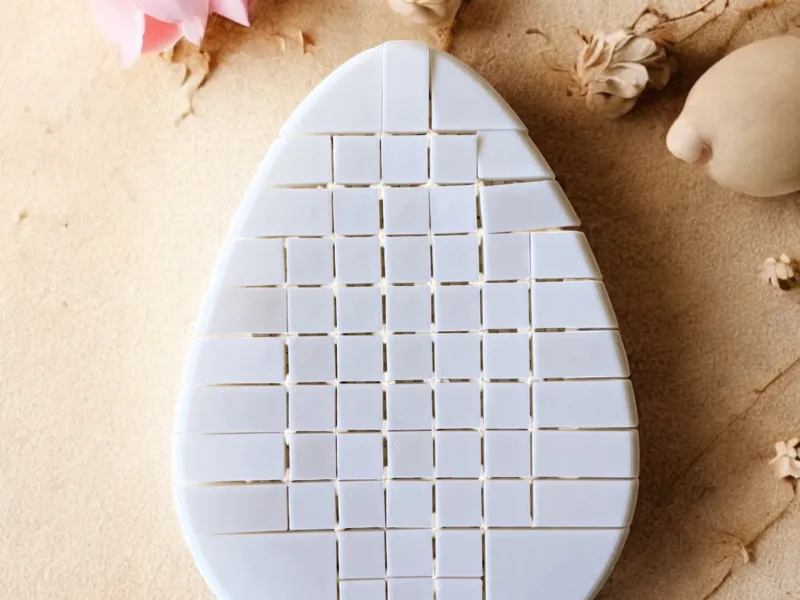 Flexi Easter Egg