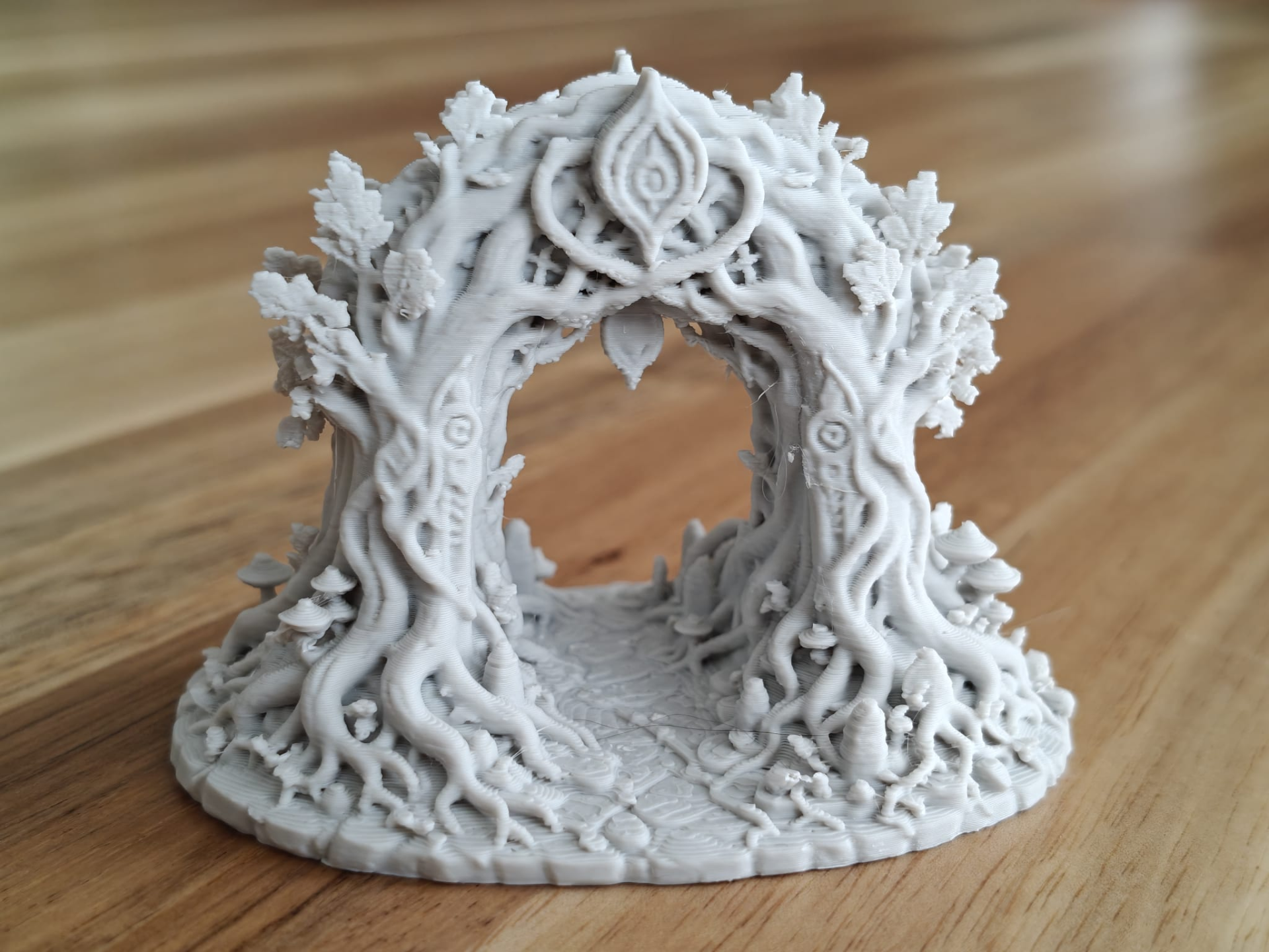 DnD ancient tree gateway terrain prop