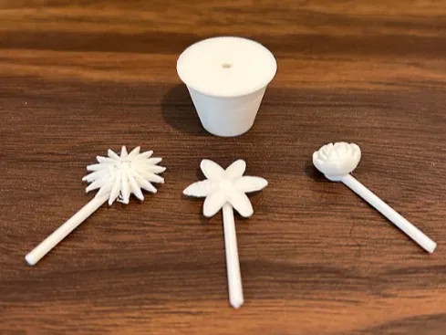 tiny flower pot