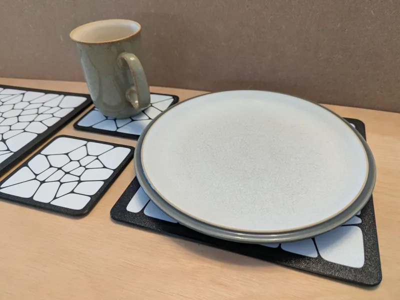 Coaster and Placemat Set (With Voronoi Pattern)